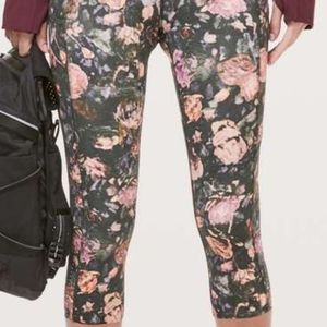 Lululemon Fast N Free Crop legging, size 6
